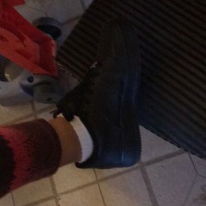 Uptown original black low top